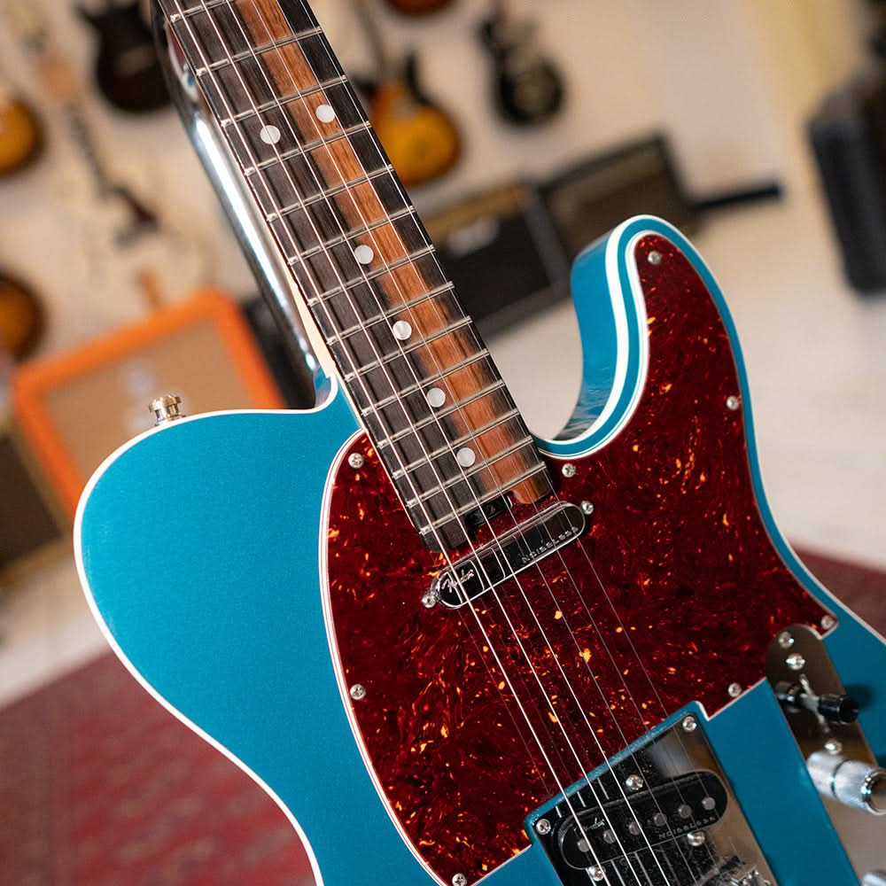 2018 Fender Elite Telecaster - Ocean Turquoise - OHSC - Preowned