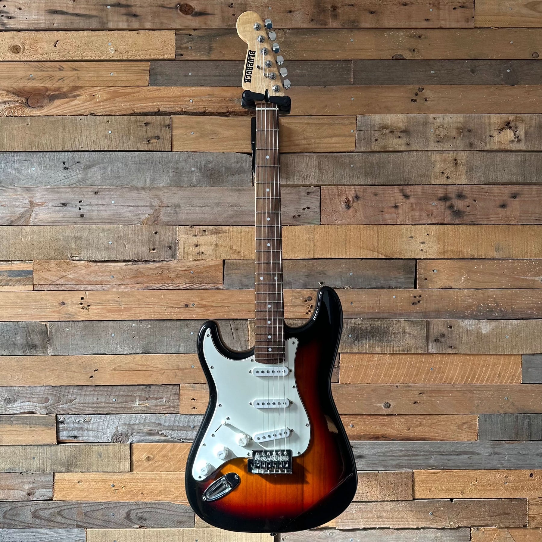 Bluerock Left Handed  Stratocaster - Sunburst - Preowned