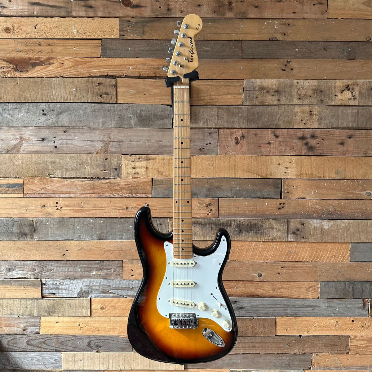 Tanglewood Stratocaster Copy - Sunburst - Preowned