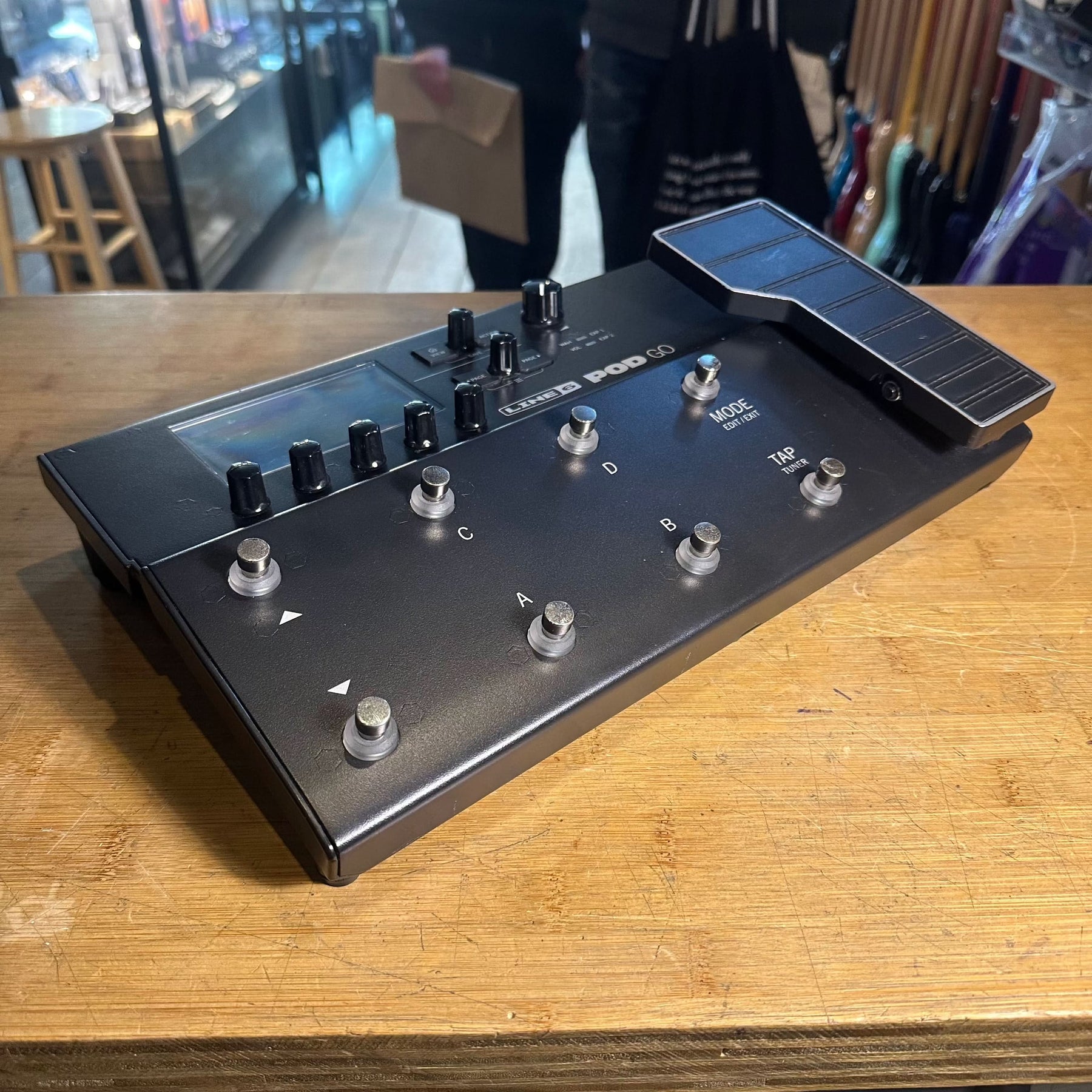 Line 6 Pod Go Modelling And Multi Effects Boarded - Preowned