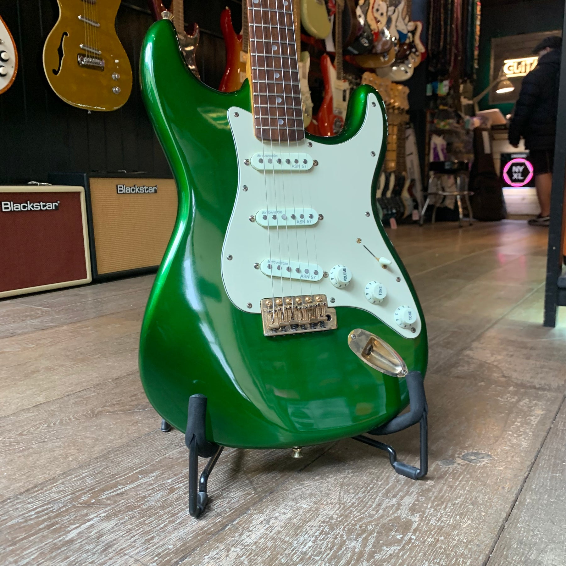 Revelation - RTS-62 Strat - Emerald Green - Preowned